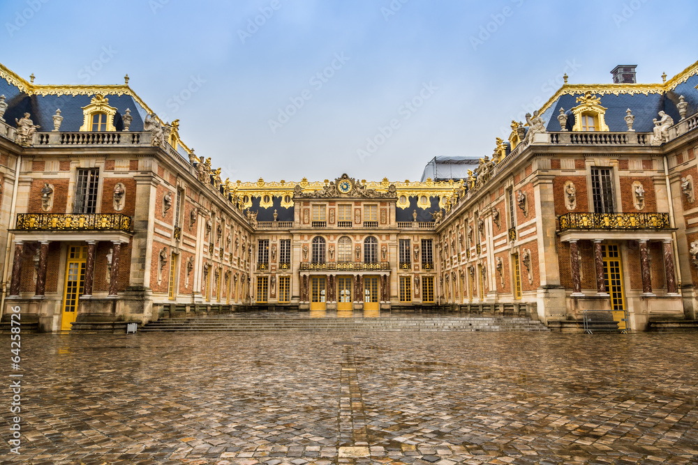 Palace of Versailles Tickets and Guided Tours.
